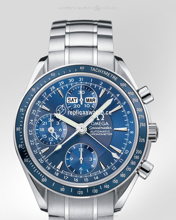 3222.80.00 Omega Speedmaster Date / Day-Date Chronograph 40 MM Day-Date