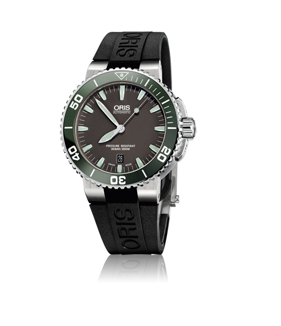 01 733 7653 4137-07 4 26 34EB Oris Aquis Date