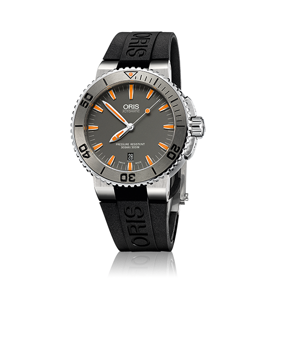 01 733 7653 4158-07 4 26 34EB Oris Aquis Date
