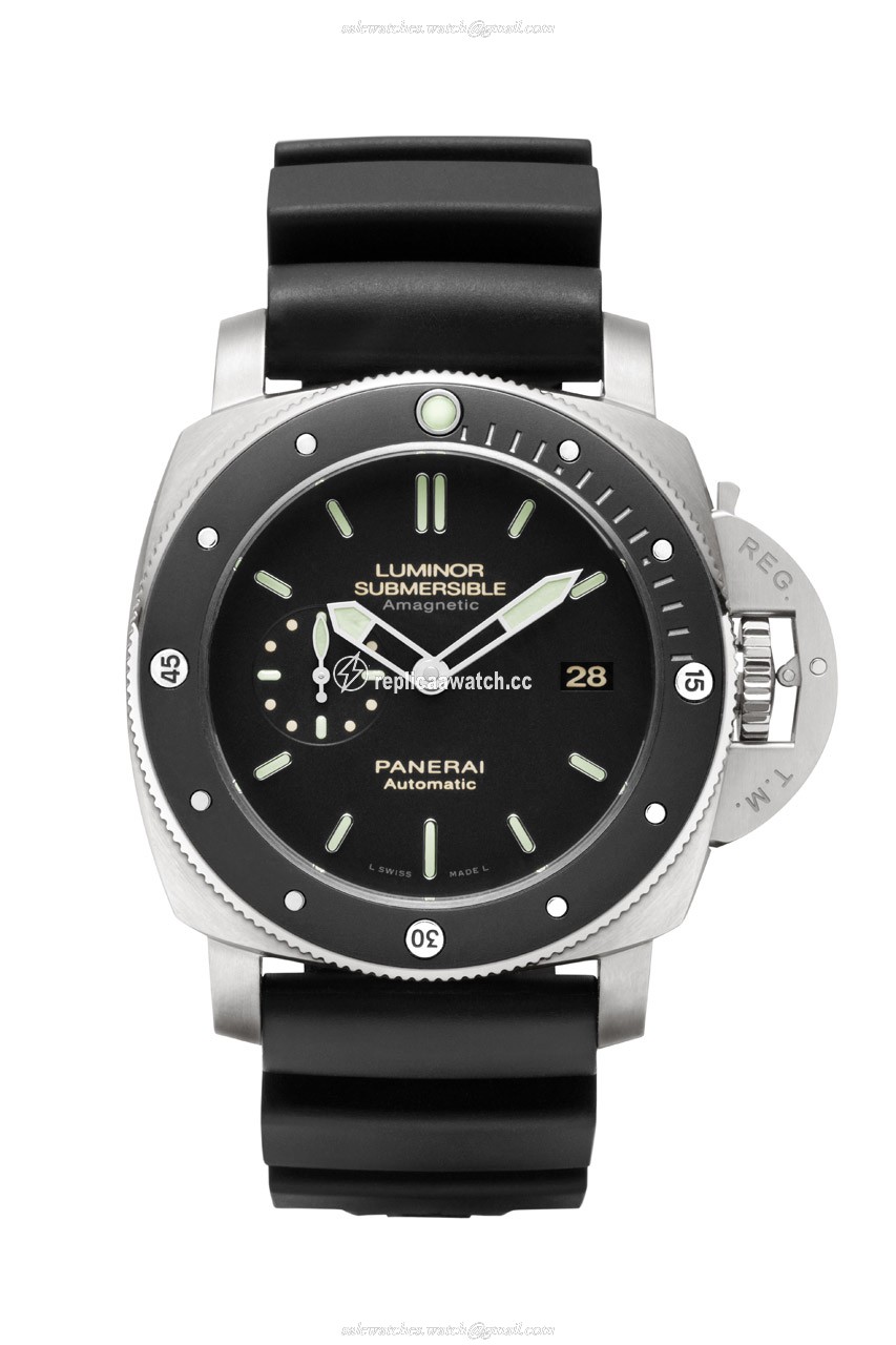PAM00389 Panerai Luminor Submersible 1950 Amagnetic 3 days automatic Titanio
