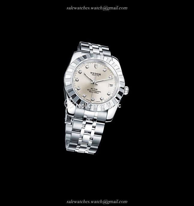 21010-62580 Tudor Classic Date