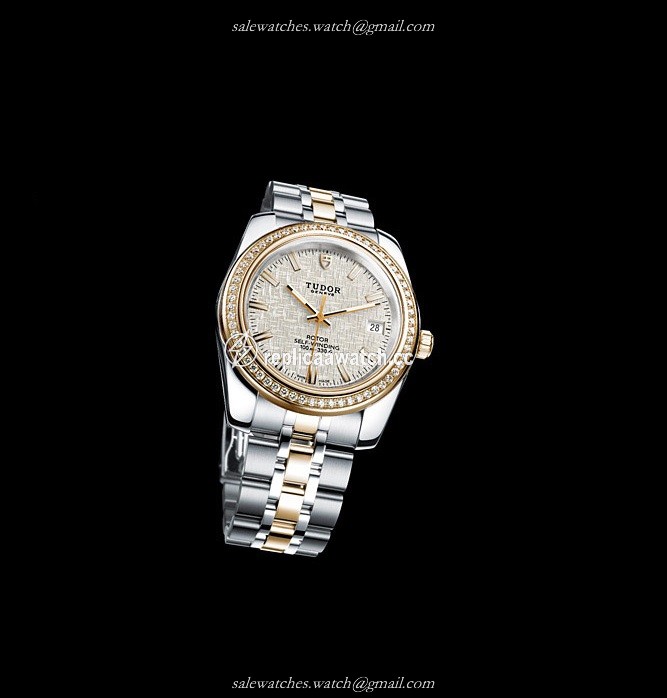 21023-62583 Tudor Classic Date